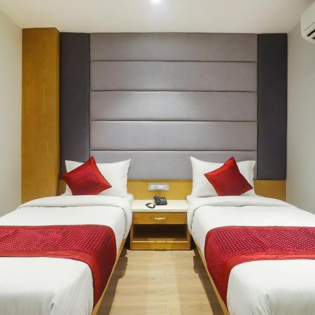 Hotel Bricks, Karol Bagh, New Delhi Exterior foto